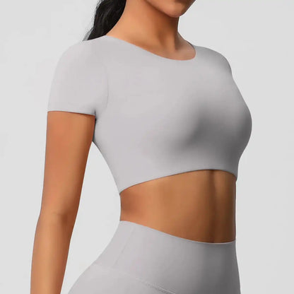 Apex Sculpt cropped gym/yoga top light grey side