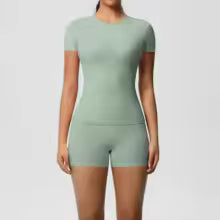 Apex Sculpt Full 2-Piece Yoga & Training Set model green